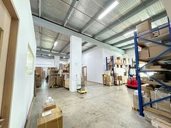 63@ubi (D14), Factory #568668011